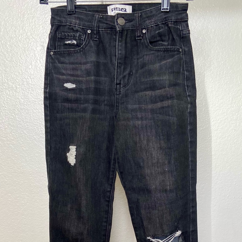 RSQ Black Distressed Women's Vintage Grunge Slim Mom Style Jeans